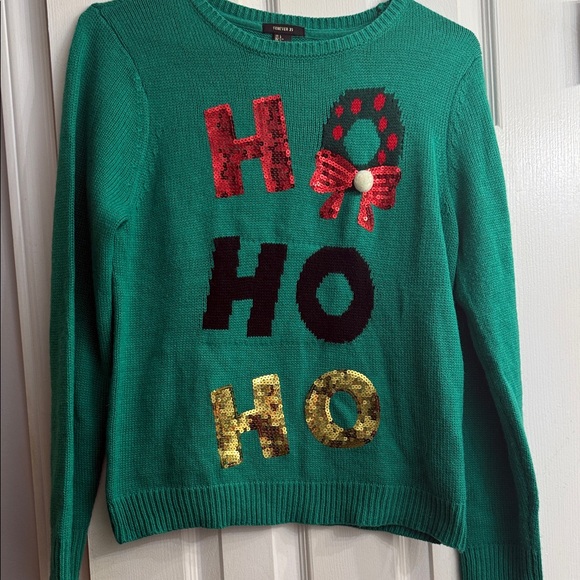 Forever 21 Sweaters - Forever 21 Green Holiday Sweater with Red and Gold Accents size L
